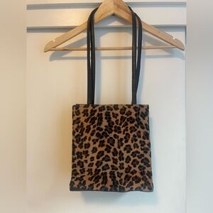 Chic Leopard Print Tote Bag